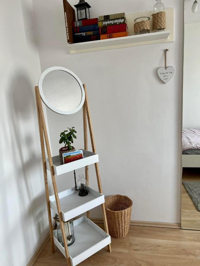 Doppelbett Zimmer Mit Gemeinschaftbad Borgholzhausen ภายนอก รูปภาพ